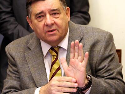 Παραιτείται από Πρόεδρος του ΛΑ.Ο.Σ. ο Γ...