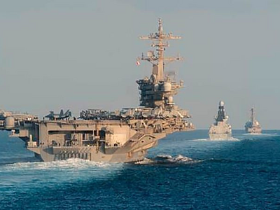 Τρία πλοία δέχθηκαν επίθεση στο Στενό του Χορμούζ