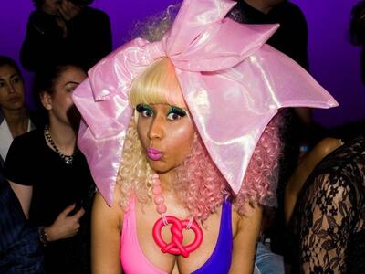 Οι Nicki Minaj και Amanda Seyfried στο P...