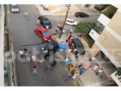  Πύργος: Τροχαίο με... τουμπάρισμα στο κ...