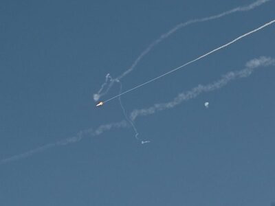 Ντουμπάι: «Ξυπνάμε από τις εκρήξεις»- Η ...