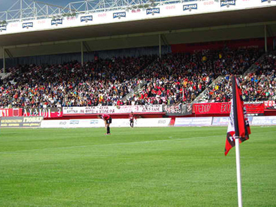  Στο πλευρό της Αθανασοπούλου οι οπαδοί 