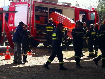 Στο νοσοκομείο ο άνδρας που πλακώθηκε απ...