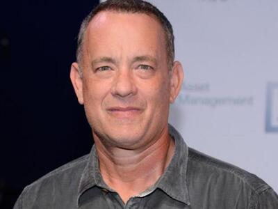 Ο Τομ Χάνκς βροντοφωνάζει στους δρόμους ...