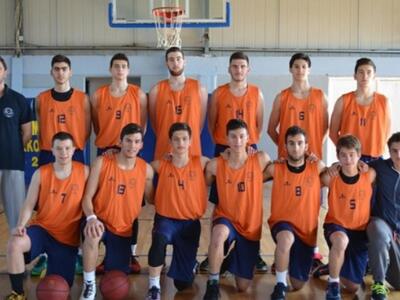 Στους «8» της Ελλάδας τα Εκπαιδευτήρια Π...