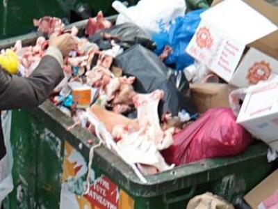 Πάτρα: Εικόνες θλίψης-Ένας Έλληνας και έ...