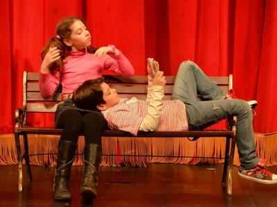 Καρέ - καρέ τα παιδιά του Καρναβαλικού Κ...