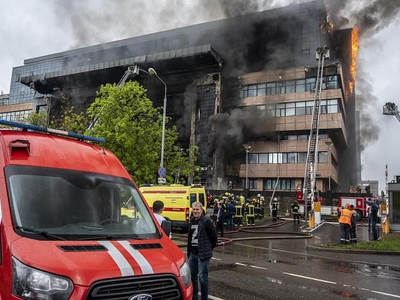 Πυρκαγιά στο επιχειρηματικό κέντρο Grand...