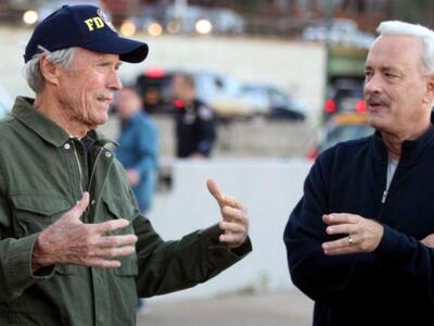 O Τομ Χανκς με τον σκηνοθέτη του "S...