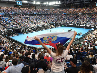 Australian Open: Απαγορεύτηκαν οι ρωσικέ...