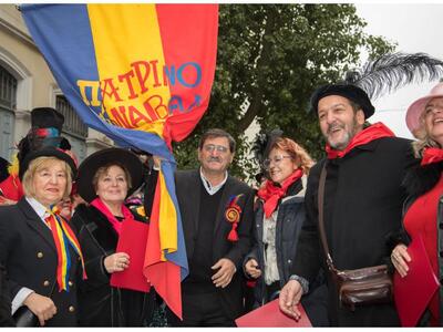 Η πόρτα του Δημαρχείου άνοιξε για το Καρ...