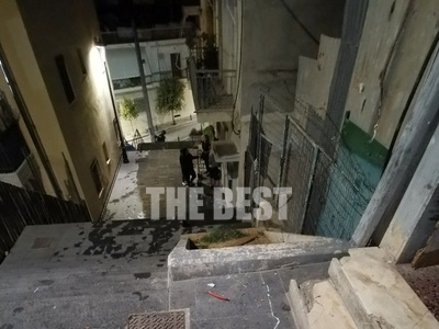 Πλημμυρικά φαινόμενα σε ολόκληρη τη γειτονιά