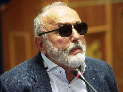 Κουρουμπλής για Μητσοτάκη: Είναι αδιάβαστος