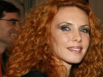 Εβελίνα Παπούλια: «Φτιάχτηκε μια πλασματ...