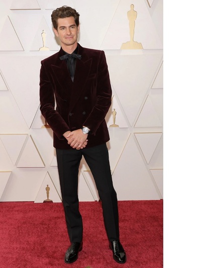 Aντριου Γκάρφιλντ με Saint Laurent