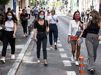 Κορωνοϊός: Ακόμα ένα δύσκολο δεκαήμερο γ...