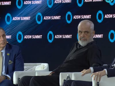  Παραλήρημα Ράμα εναντίον Έλληνα δημοσιο...