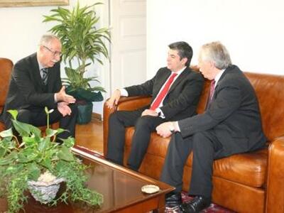 Πάτρα: Διαψεύδει τα σενάρια κατάργησης Τ...