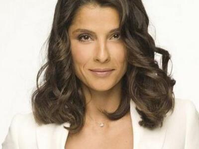 ΣΥΓΚΛΟΝΙΖΕΙ η Τσαπανίδου! Μίλησε για ΠΡΩ...