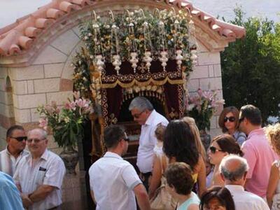 Πάτρα: Την Κυριακή τα Εγκώμια της Θεοτόκ...