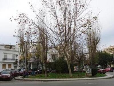 Αποκαλυπτήρια του μνημείου των ηρώων και...