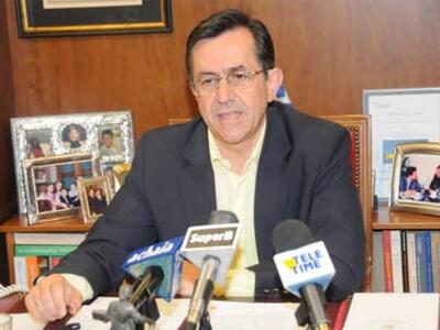 Ν. Νικολόπουλος: «Πρωτάκουστο!!! Ζητά ψή...