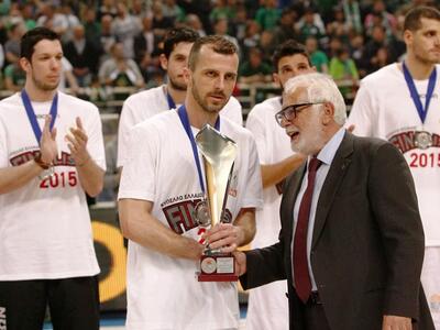 Μπάσκετ: Ο ΕΣΑΚΕ τιμάει τον Νίκο Αργυρόπ...