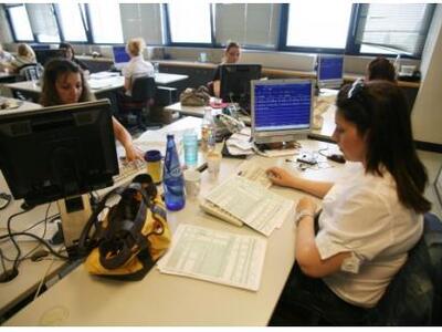 Η νέα λίστα των απολύσεων – 25.000 υπάλλ...