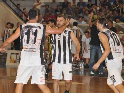 Και ο Απόλλωνας το... βιολί του - Επικρά...