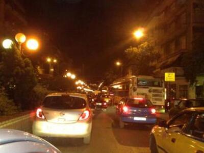 Πάτρα: Κυκλοφοριακό χάος λόγω του ημιμαρ...