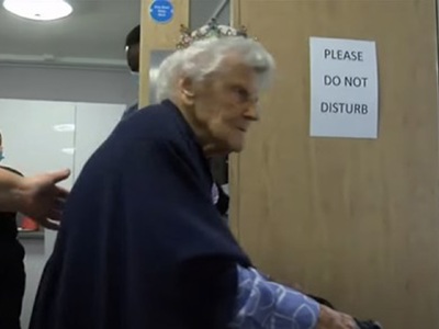 Η 115χρονη Εθελ είναι ο γηραιότερος άνθρ...