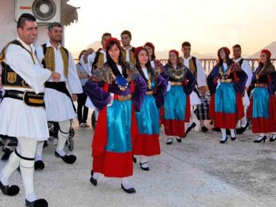 Πάτρα: Τα χορευτικά του  Παγκαλαβρυτινού...