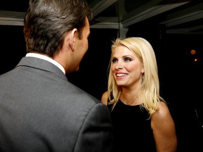 Ο σαραντάρης και η πρωτάρα (Ελένη Μενεγάκη)