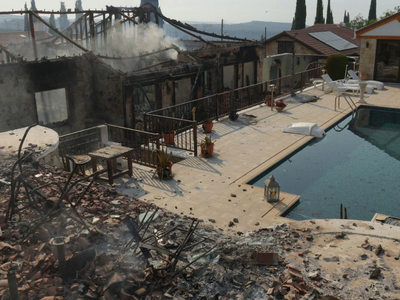 Μικρές εστίες και αναζωπυρώσεις στην Κύπρο