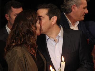 Ανάσταση στην Κέρκυρα για τον Πρωθυπουργ...