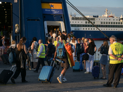 Πάσχα με ακριβότερα εισιτήρια: Ανατιμήσε...