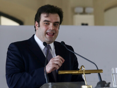 Κυρ. Πιερρακάκης: Μέσα στο 2022 θα έχουν...