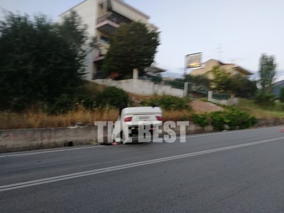 Δυτ. Ελλάδα: Aναποδογύρισε αυτοκίνητο στην "111"- Δύο τραυματίες! ΦΩΤΟ