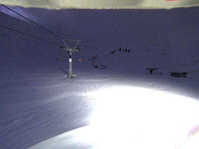 Εντυπωσιακή  φωτογραφία από το χιονοδρομ...