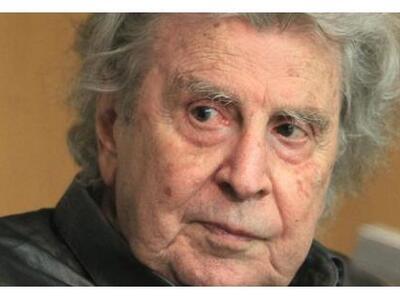 Επίτιμο μέλος της Ακαδημίας Αθηνών ανακη...