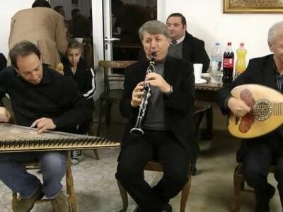 Έρχεται για την Πρωτοχρονιάτικη πίτα του...