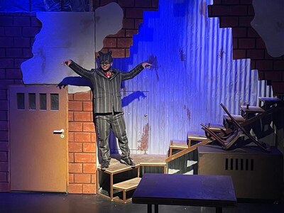 Πάτρα: Συνεχίζεται η παράσταση «Ντίλης ο...