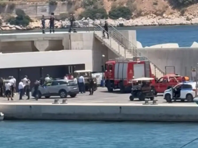 Ελικόπτερο έπεσε στη Μαρίνα Βουλιαγμένης...