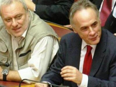 Ν. Τσούκαλης: "Τί γίνεται με τους ε...