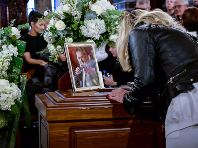 Βασίλης Καρράς: Σήμερα η ταφή του στο Κο...