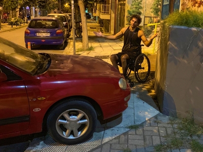 Η ανάρτηση του παραολυμπιονίκη, Αντώνη Τ...