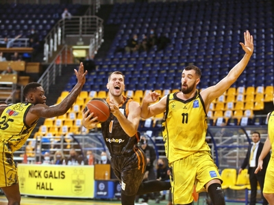 Για το απόλυτο στην έδρα του (17:00) και...