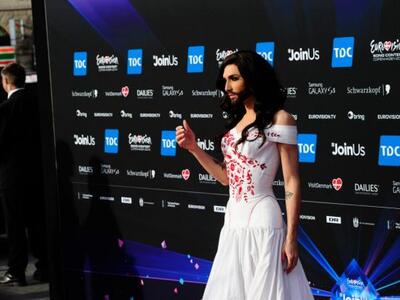 Η πολυσυζητημένη Conchita Wurst που εκπρ...
