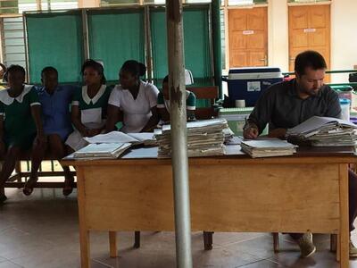 Από τη Δυτική Ελλάδα εθελοντής ψυχίατρος...