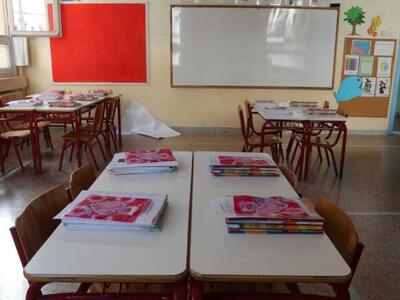 Αχαϊα: Έφτασαν Χριστούγεννα κι ακόμη λεί...